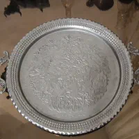 سینی و چراغ زنبوری