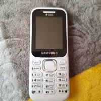 گوشی سامسونگ ساده