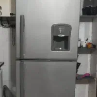 یخچال آیسان