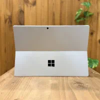 سرفیس پرو ۴ .پردازنده i7 . حافظه ۲۵۶ SSD . رم ۸