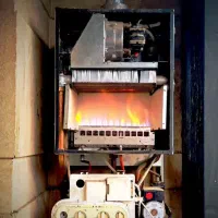 تعمیرات انواع پکیچ ، آبگرمکن و لوازم گازسوز