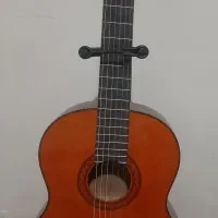 گیتار یاماها c70 اصل نو به همراه هارد کیس و استند