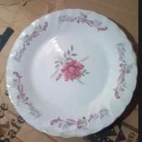 بشقاب چینی