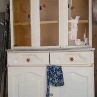 کابینت ایستاده