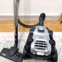 جارو برقی AEG اصلی مخزن داره 2000w
