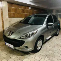 ۲۰۷ اتوماتیک تیتانیوم