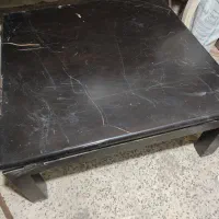 میز چوبی