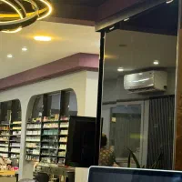 نیازمند دستیار با شرایط استثنایی