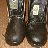 پنج جفت کفش مارک خوب جفتی یک میلیون سایز 42/43