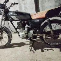 هوندا ۱۲۵ مزایده