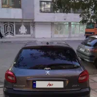 206مدل 83درحد و سالم بدون کوچیک ایراد