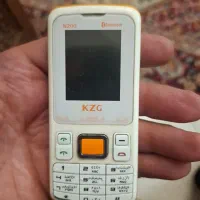 یک عدد گوشی دوسیم کارت ویک عدد هنسفیری