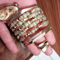 طلا در حد نو به قیمت تابلو