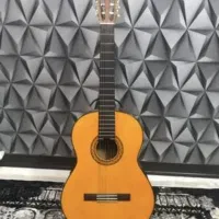 گیتار یاماهاc70