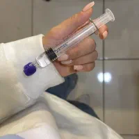 آموزش و خدمات فشیال و فیلر و بوتاکس