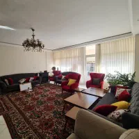 منزل-ویلایی-درب-حیاط200متر-خ-رباط-سوم-فول-بازسازی