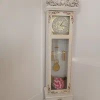 ساعت ایستاده سفید