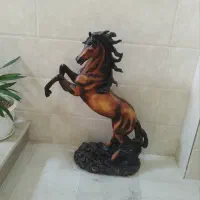 مجسمه های پلی استر