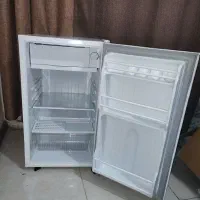 یخچال پنج فوت ایستکول