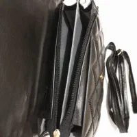 کیف|کیف، کفش، کمربند|بابا حیدر, |دیوار