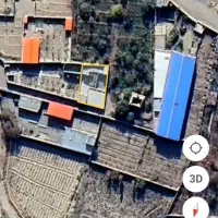 زمین کارگاهی آجر کشی شده