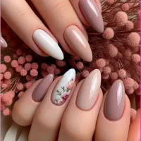 همکاری با ناخنکار حرفه ای/لوکیشن سالن ستارخان|استخدام درمانی، زیبایی، بهداشتی|تهران, ستارخان|دیوار