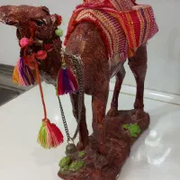 مجسمه شتر تزئینی لاله جین همدان|صنایع دستی و سایر لوازم تزئینی|شیراز, دلجو|دیوار