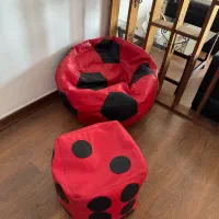 پاف مبلی نشیمن راحتی + پاف کوچک تاسی (مدل فوتبالی)