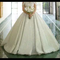 لباس عروس سنگدوزی شده