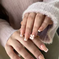 ناخنکده کاشت و ترمیم ناخن وکلیه خدمات چالوس