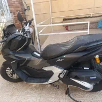 موتور adv180 هانی موتور