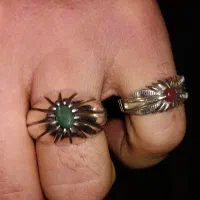 انگشتر نقره دستساز جواهری زمرد و عقیق یتق الله