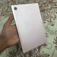 تبلت سامسونگ گلکسی A 8 خیلی تمیز نو