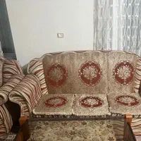 ۲ دست مبل و دو میز وسط سالم|مبلمان خانگی و میز عسلی|تنکابن, |دیوار