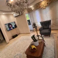 ۹۰متری/طبقه۴/اسانسور/پارک بدون مزاحم/پارک کسمایی