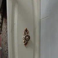 تخت نوجوان