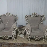 مبل سلطنتی تاج دار