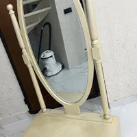 ایینه بزرگ ویک کشو بزرگ