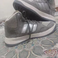 کتونی سایز ۴۱