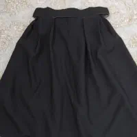 دامن مشکی|لباس|مشهد, طبرسی شمالی|دیوار