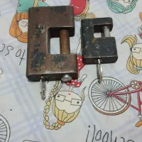 قفل کتابی کوچیک و بزرگ