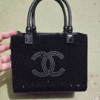 کیف مجلسی|کیف، کفش، کمربند|اهواز, مجاهد|دیوار