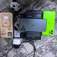 ایفون ۱۱ پرو‌مکس ۲۵۶ ۲سیم پک بزرگ با لوازم شارژر