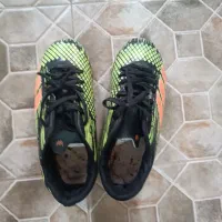 کفش فوتبالی|تجهیزات ورزشی|اقبالیه, |دیوار