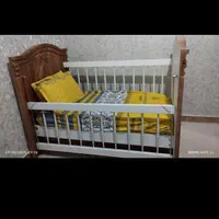 تخت کودک دو منظوره همراه تشک کاملا سالم و تمیز|تخت و سرویس خواب|کرج, خرمدشت|دیوار