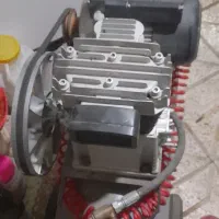 پمپ ۸۰ لیتری در حد نو