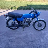 موتورسیکلت کاواساکی100