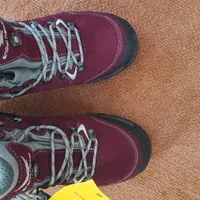 کفش کوهنوردی حرفه ای اسنوهاک سایز ۴۰ چهارفصل|کوهنوردی و کمپینگ|گرگان, |دیوار