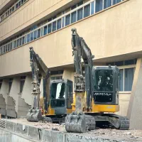 مینی بیل ، بیل ، بابکت