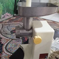 چرخ گوشت پارس خزر مدل ۵۰۰۰.  قیمت ۲۲۰۰۰۰۰|خردکن، آسیاب، غذاساز|رباط‌کریم, نصیرشهر|دیوار